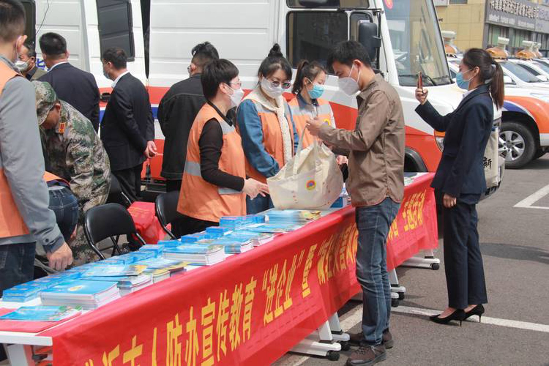 金盾人防工程